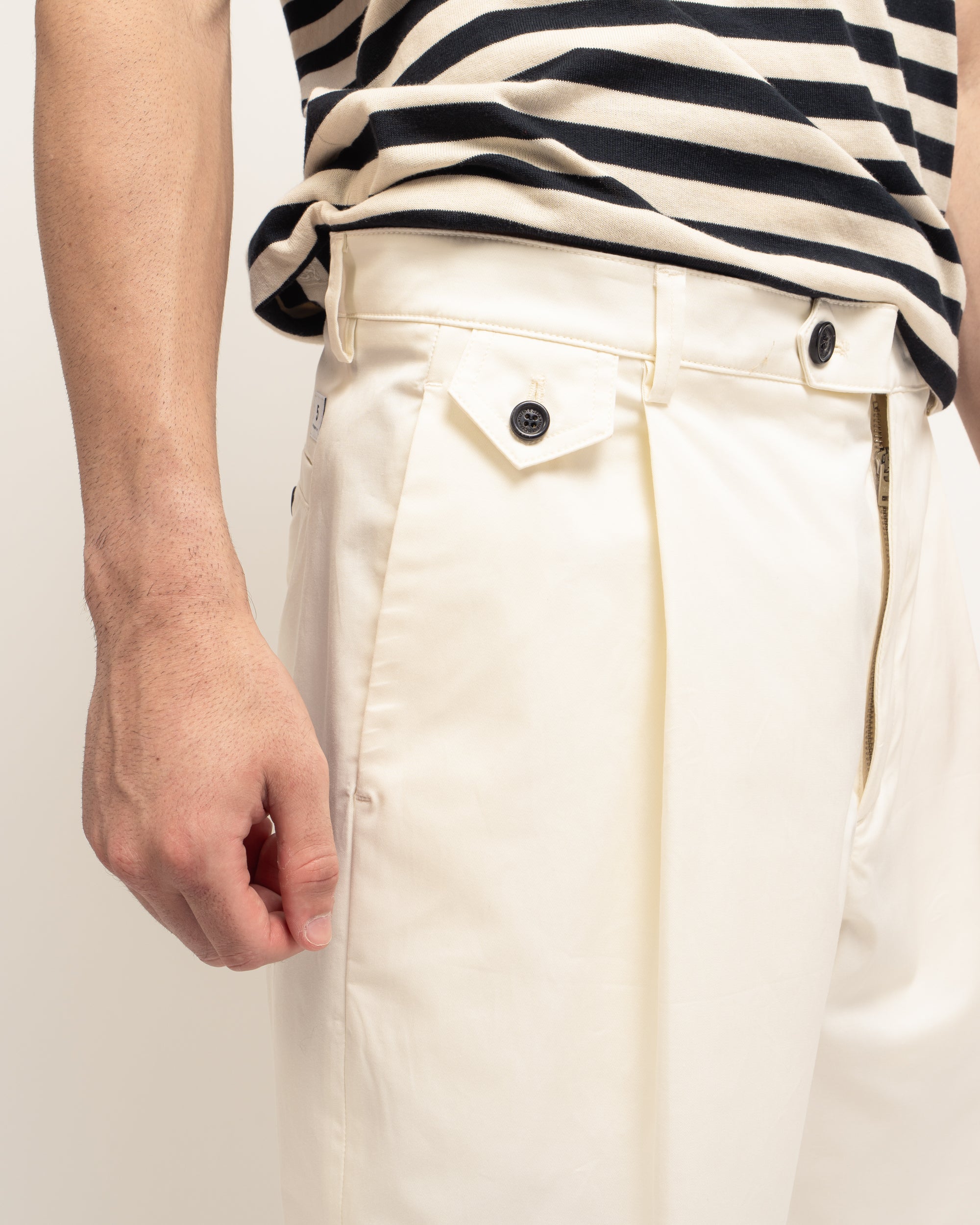 Rushen pantaloni con pieghe